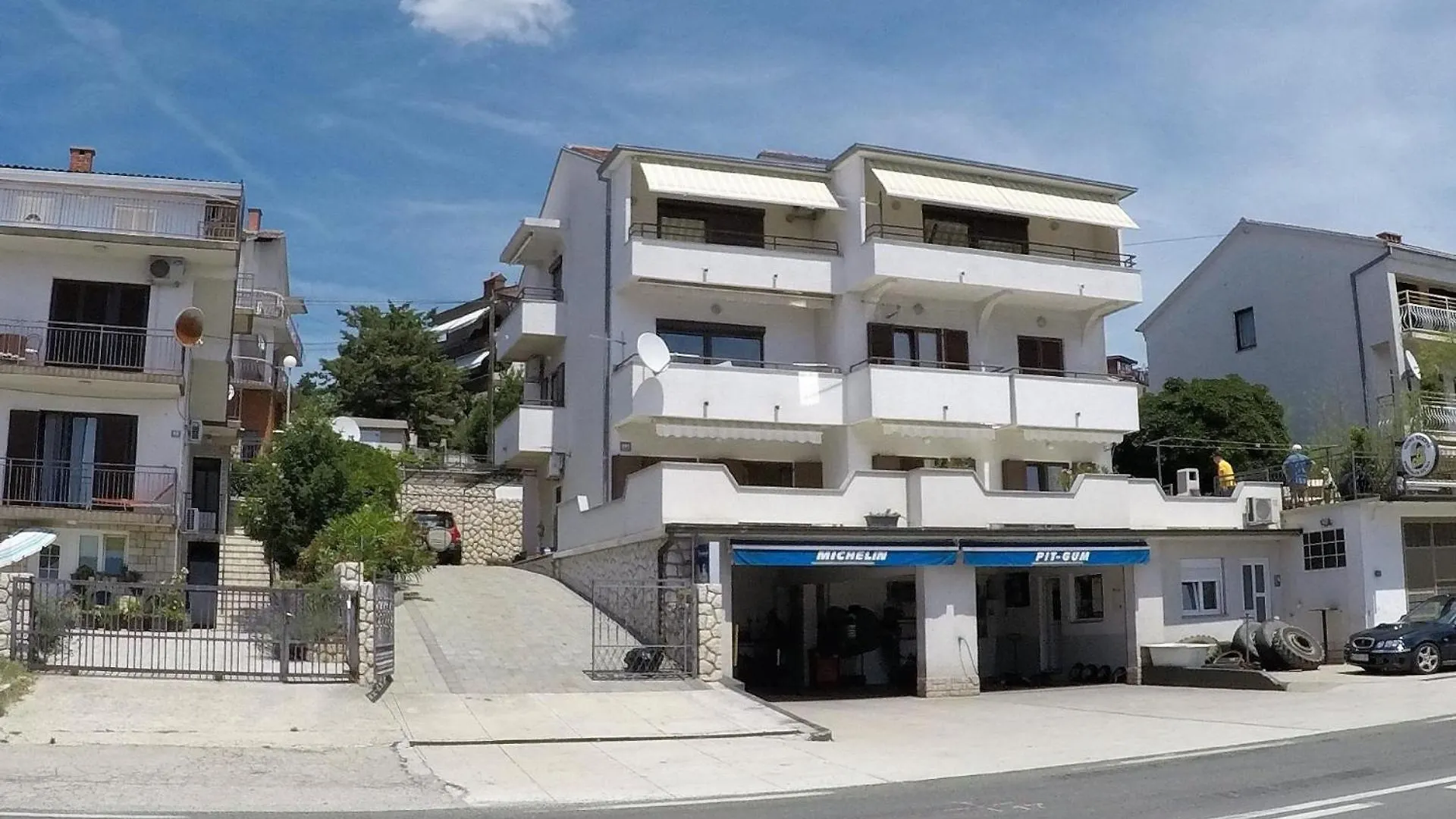 Appartement Mit Terrasse Crikvenica Apartment